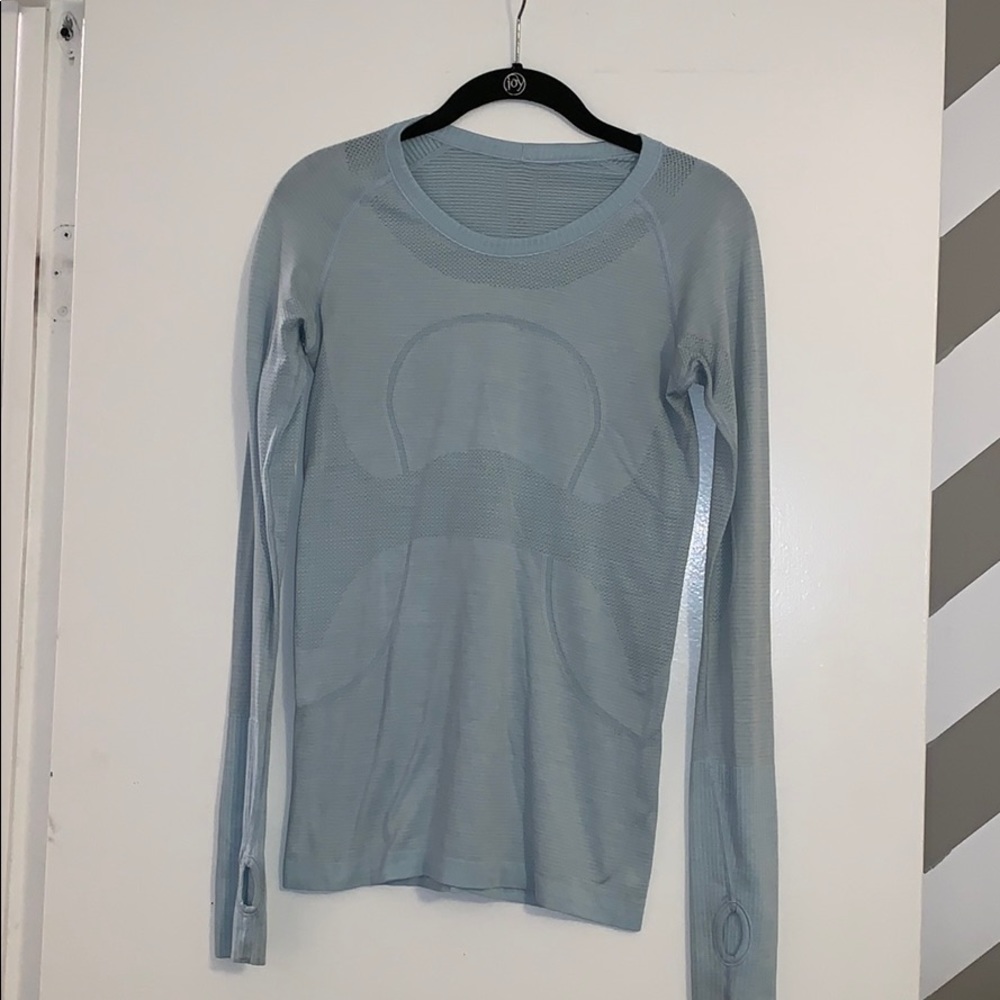 Lululemon tight blue long sleeve
